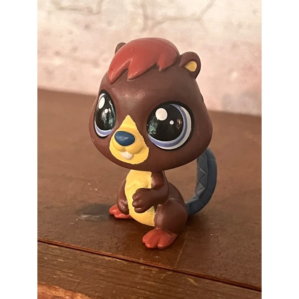 Hasbro Littlest Pet Shop LPS Alder Waterley Beaver #4025‎